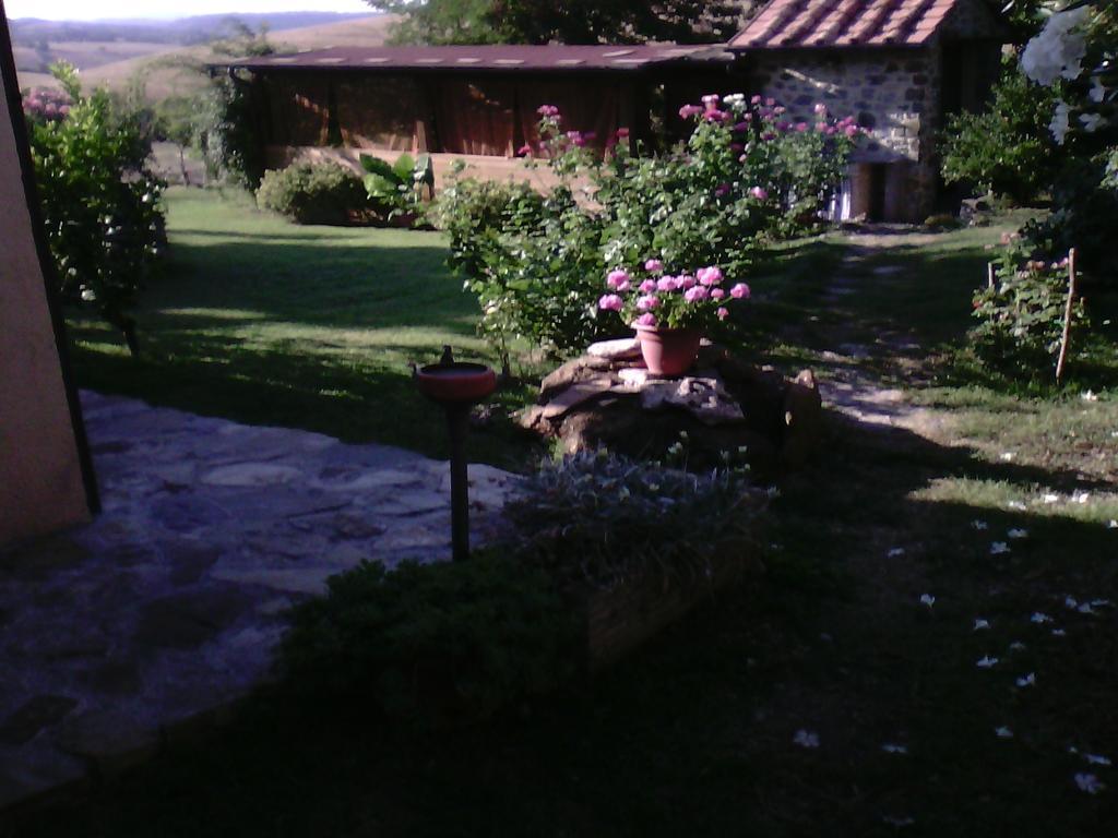 Agriturismo Podere Micitto Usi Extérieur photo