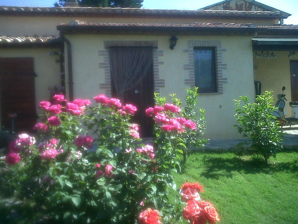 Agriturismo Podere Micitto Usi Extérieur photo