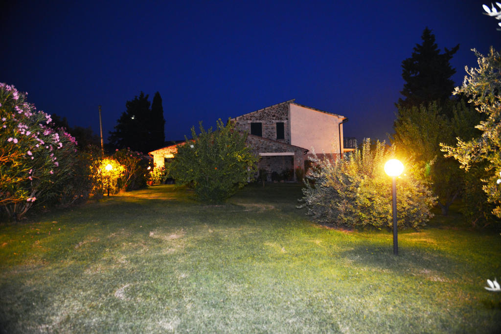 Agriturismo Podere Micitto Usi Extérieur photo